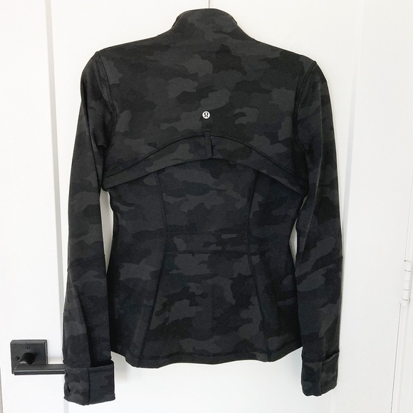 Lululemon Define Jacket in Camo Deep Coal Multi - 8 - Picture 3 of 6